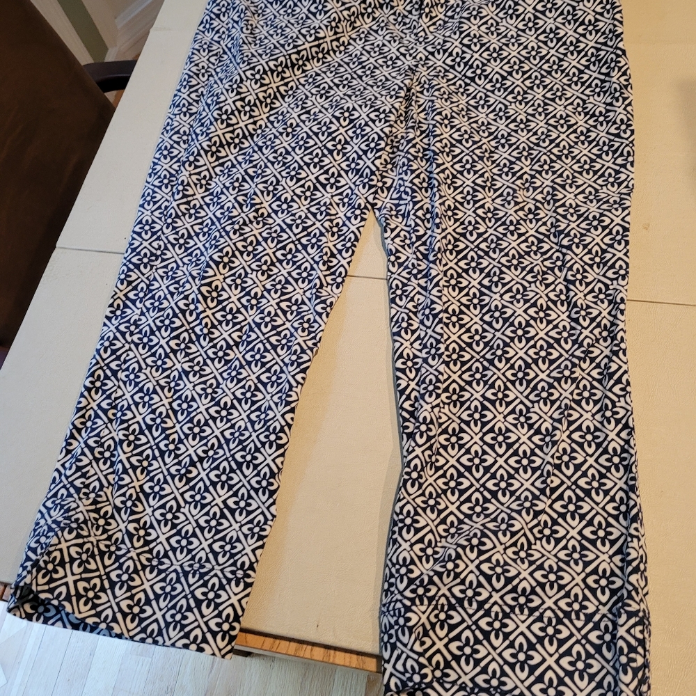 Lilly Pulitzer light corduroy pants